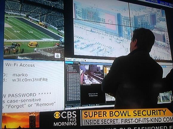 super-bowl-security-fail-620x463