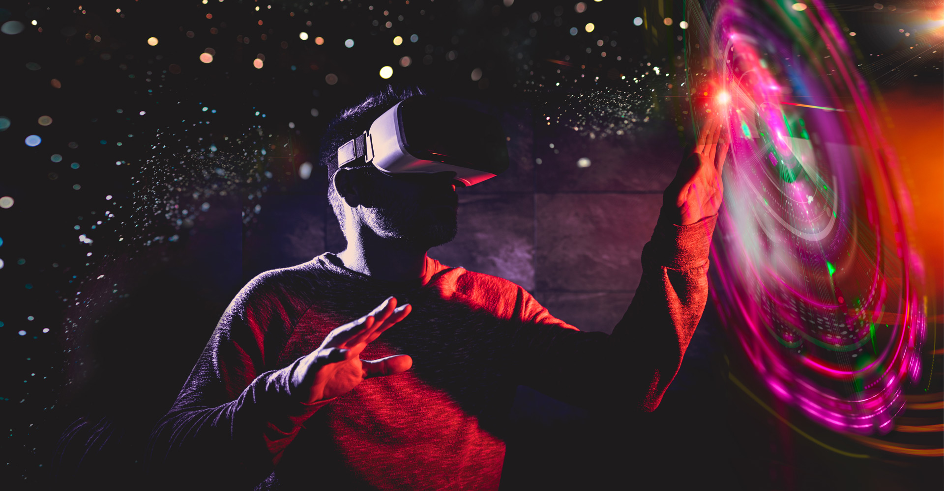 Facebook Builds Metaverse With XR Programs | Avast